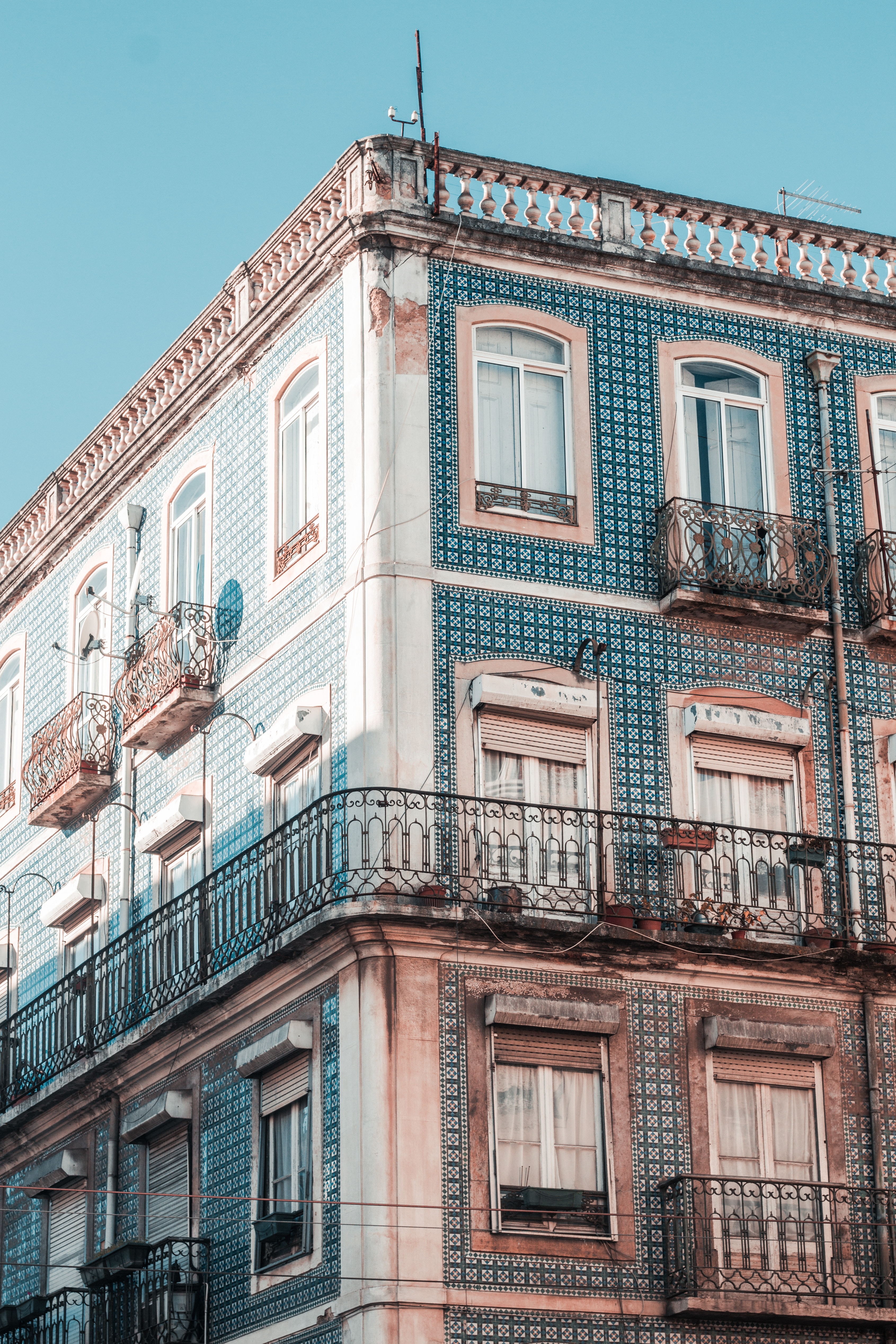 lisbon-azulejo